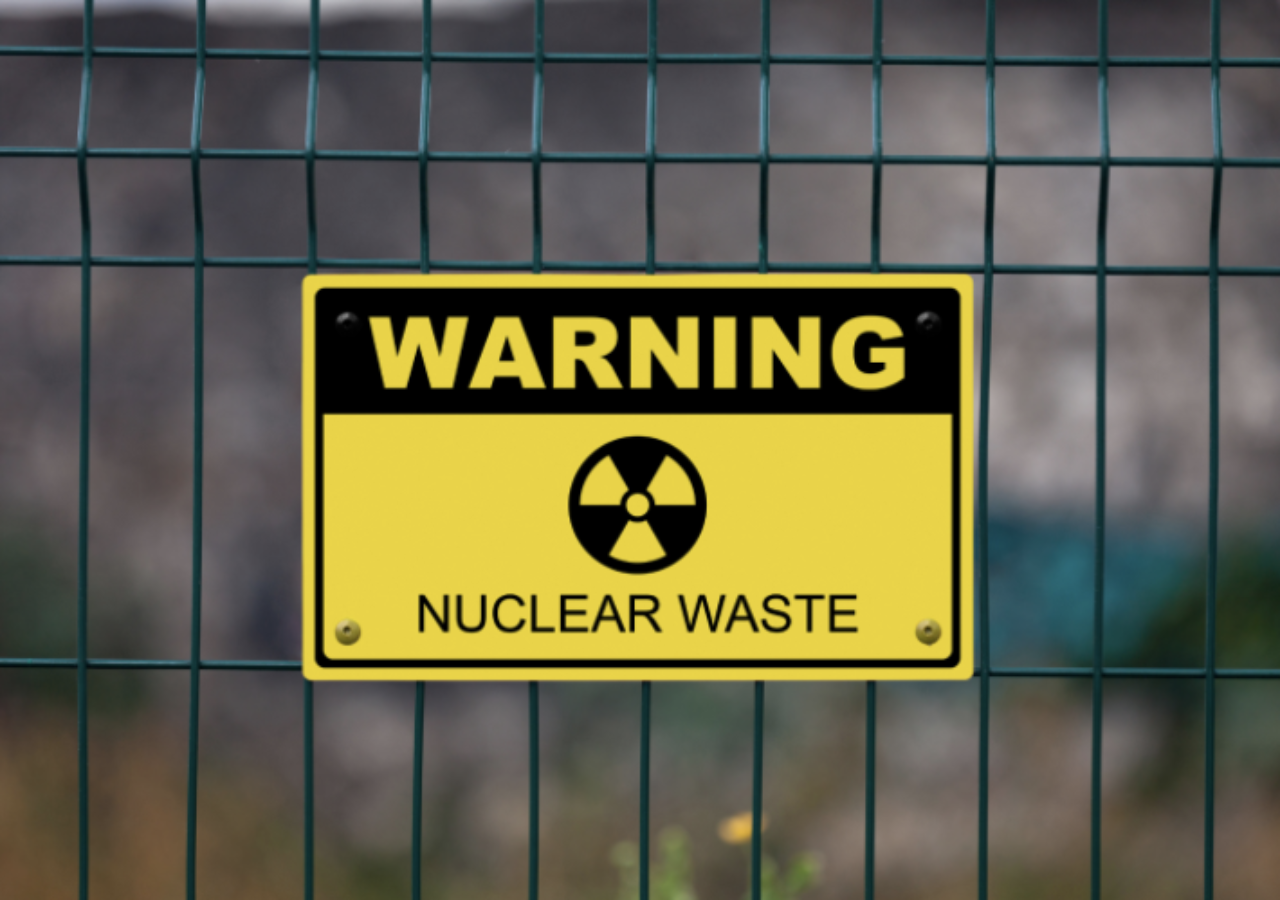 Warning Nuclear Waste sign